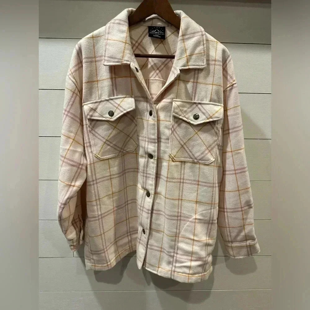 HFX Cream/ Pink Fall Shaket- size Medium